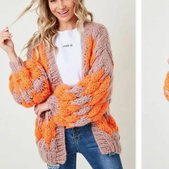 Saints & Hearts Chunky Cardigan Sweater O/S - Picture 1 of 7